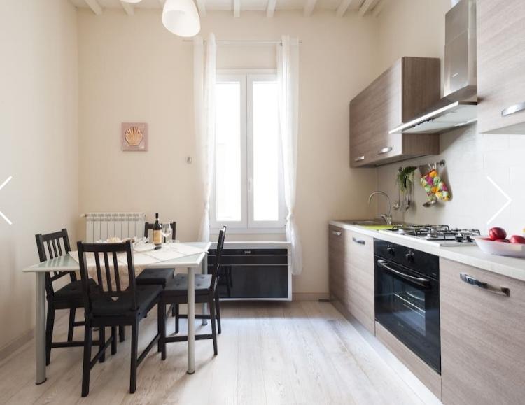 Modern Sant'antonino Appartement